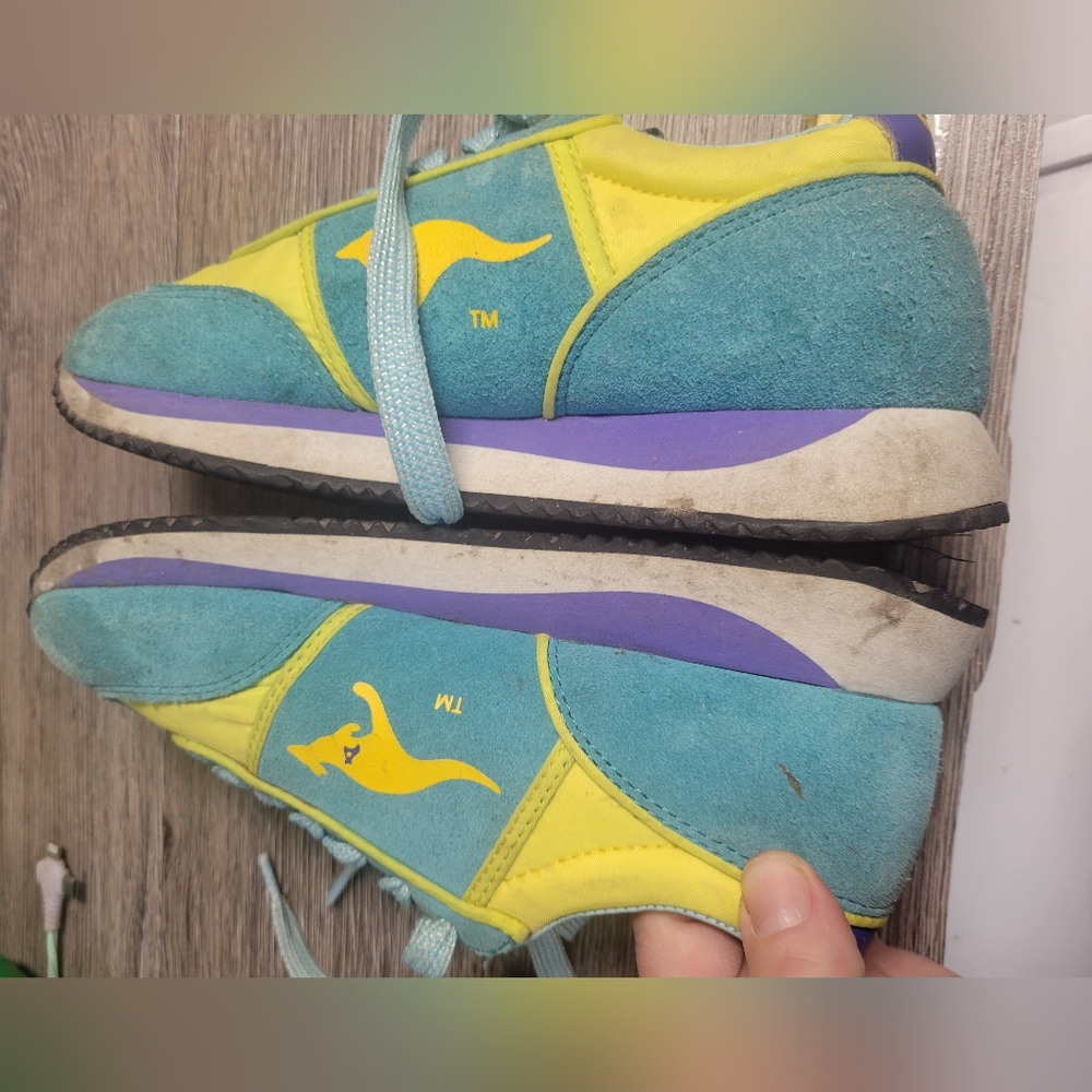 KangaROOS Blue and Yellow Pocket Retro Sneakers Size 6.5 Womans - Picture 6 of 8